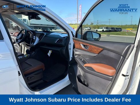Used 2025 Subaru Ascent Touring AWD/4WD image 37