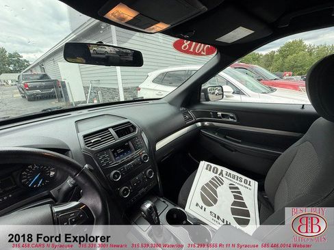 Used 2018 Ford Explorer XLT AWD/4WD image 23
