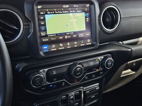 Used 2022 Jeep Wrangler Unlimited Sahara w/ Safety Group image 8