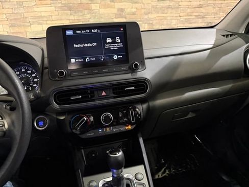 Used 2022 Hyundai Kona SEL AWD/4WD image 20