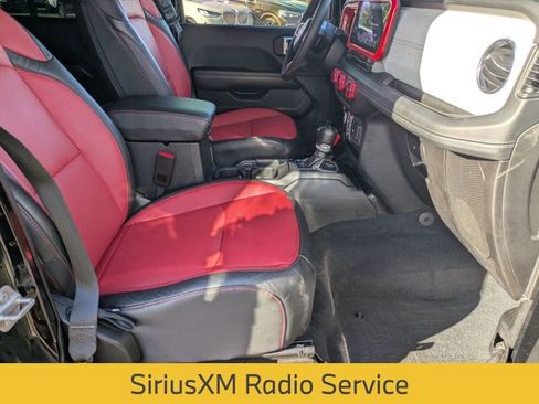 Used 2024 Jeep Wrangler Unlimited Sahara w/ Dual Top Group AWD/4WD image 29