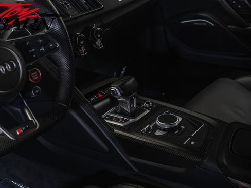 Used 2017 Audi R8 V10 plus image 33