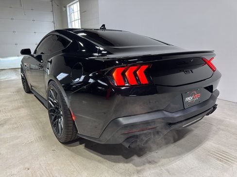 Used 2024 Ford Mustang GT image 5