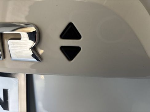 Used 2021 Toyota 4Runner SR5 Premium image 32