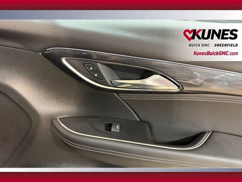 Used 2023 Buick Envision Preferred w/ Sport Touring Package AWD/4WD image 35