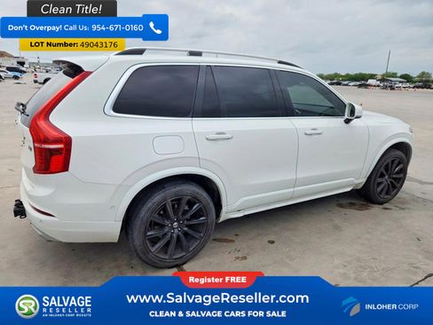 Used 2016 Volvo XC90 T6 Momentum image 4