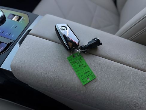 Used 2025 BMW iX M60 image 30