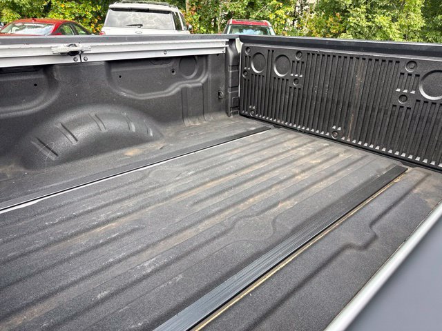 Used 2021 Nissan Titan PRO-4X w/ Pro-4x Convenience Package AWD/4WD image 13