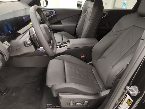 Used 2025 BMW X3 xDrive30i image 5