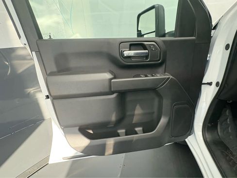 New 2025 Chevrolet Silverado 2500 W/T w/ WT Convenience Package image 15