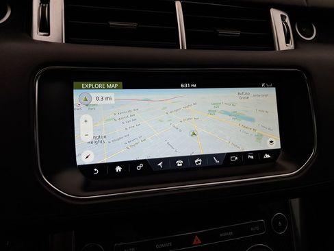 Used 2017 Land Rover Range Rover Sport SVR image 31