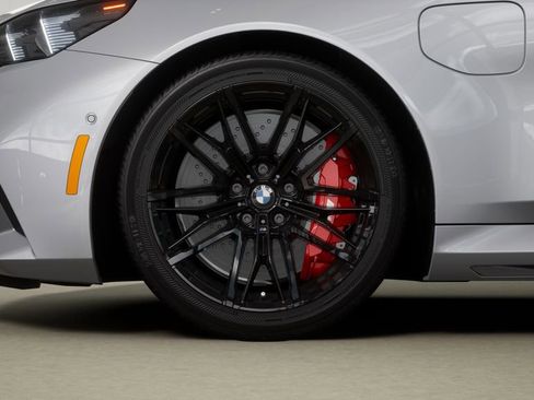 New 2026 BMW M5 w/ Carbon Package image 32