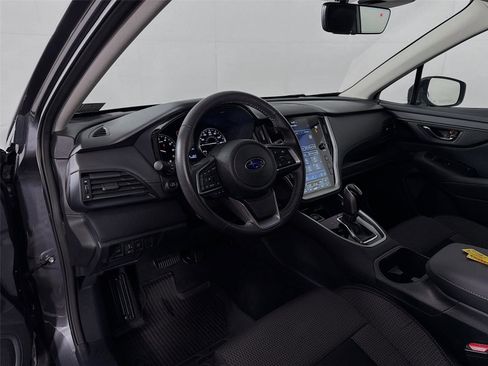 Used 2025 Subaru Outback Premium w/ Popular Package #1A image 9
