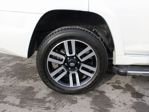 Used 2023 Toyota 4Runner Limited image 39