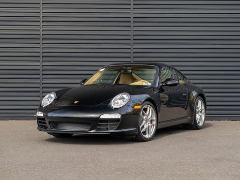 Used 2009 Porsche 911 Carrera S RWD image 1