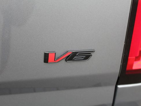 Used 2021 Chevrolet Colorado LT w/ Safety Package image 37