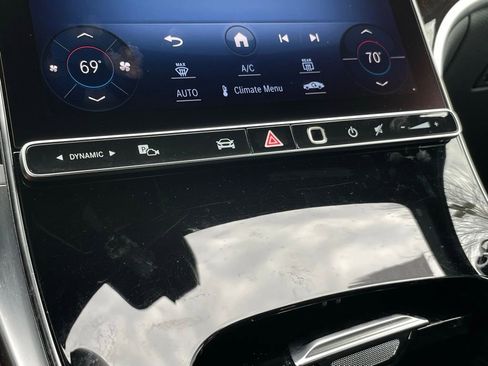 Used 2023 Mercedes-Benz GLC 300 image 19