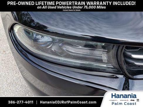Used 2015 Dodge Charger SE w/ Popular Equipment Group RWD image 9