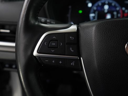 Used 2024 Toyota Grand Highlander XLE image 16