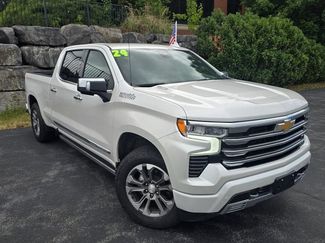 Used 2024 Chevrolet Silverado 1500 High Country w/ Z71 Off-Road Package AWD/4WD video 1