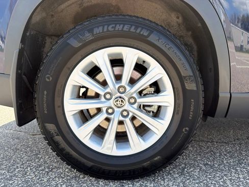 Used 2025 Toyota Grand Highlander AWD image 28