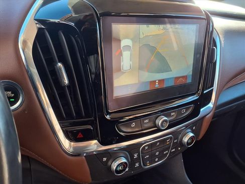 Used 2018 Chevrolet Traverse High Country image 15