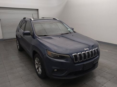 Used 2020 Jeep Cherokee Latitude Plus image 13