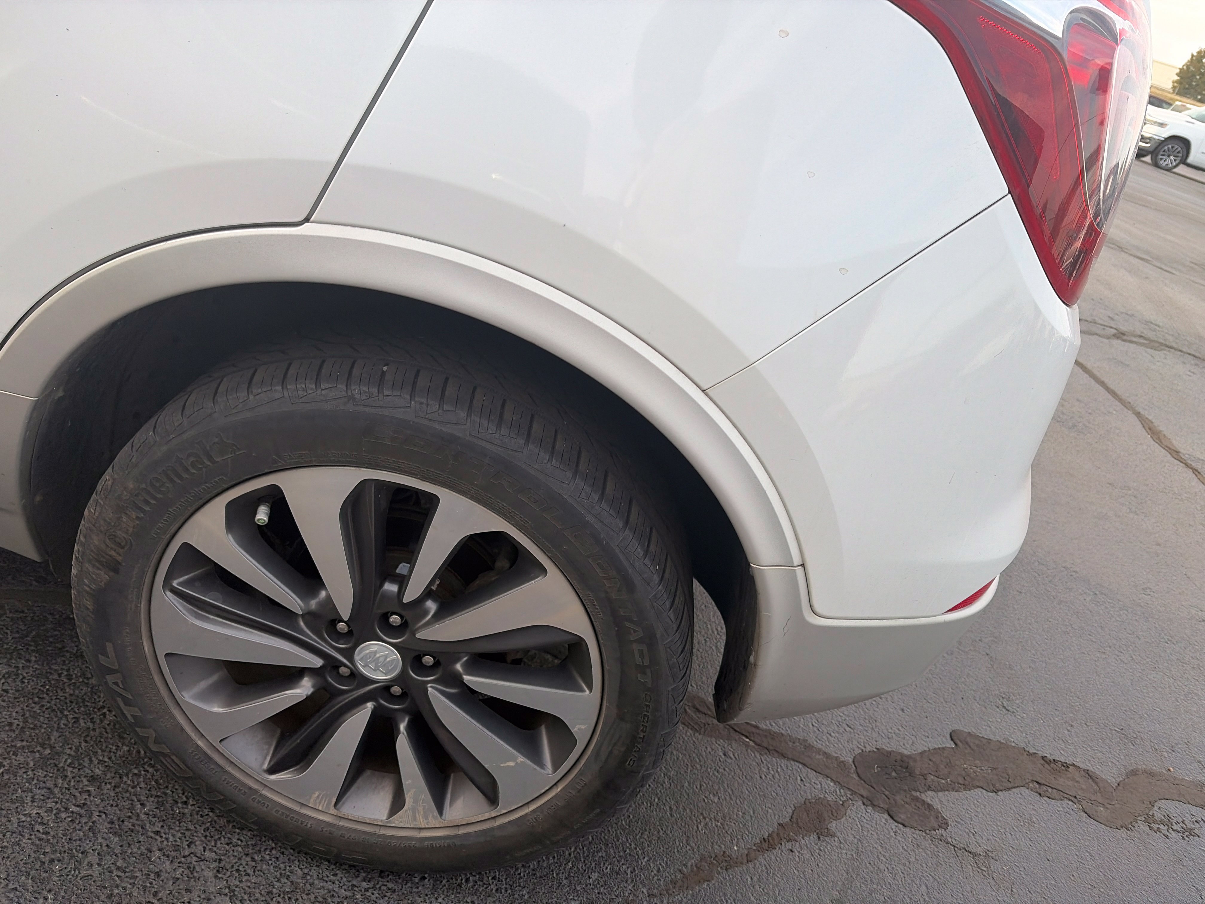 Used 2017 Buick Encore Essence FWD image 8