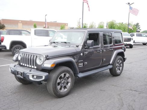 Used 2020 Jeep Wrangler Unlimited Sahara w/ Uconnect 4C Nav & Sound Group AWD/4WD image 7