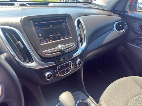 Certified 2024 Chevrolet Equinox LT AWD/4WD image 21