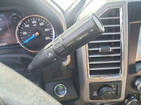 Used 2017 Ford F250 Lariat w/ Lariat Ultimate Package image 19