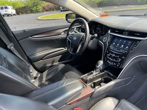 Used 2019 Cadillac XTS Luxury FWD image 8