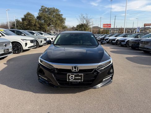 Used 2020 Honda Accord Touring image 8