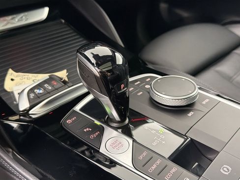 Certified 2022 BMW X4 xDrive30i w/ M Sport Package 2 image 17