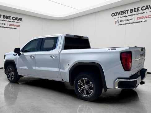 New 2026 GMC Sierra 1500 SLT w/ SLT Convenience Package image 6