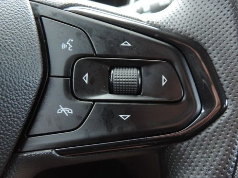 Used 2023 Chevrolet TrailBlazer LT image 28