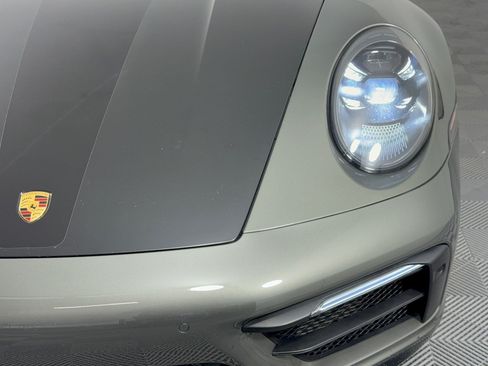 Used 2020 Porsche 911 Carrera 4S w/ Sport Package AWD/4WD image 12