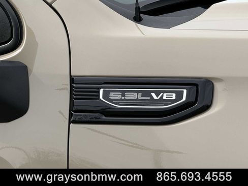 Used 2023 GMC Sierra 1500 Elevation image 31