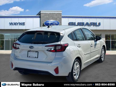 Certified 2025 Subaru Impreza 2.0i image 4