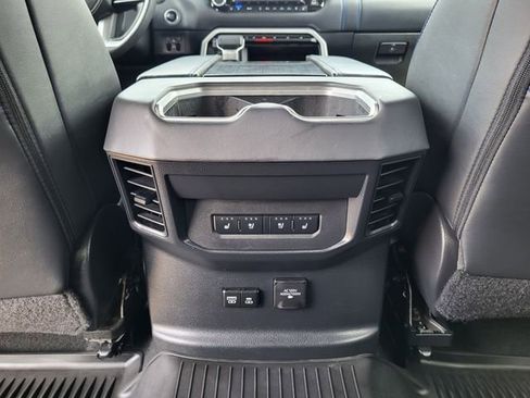 Used 2023 Toyota Tundra Platinum AWD/4WD image 23