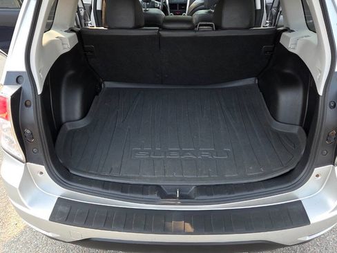 Used 2011 Subaru Forester 2.5X Touring AWD/4WD image 40