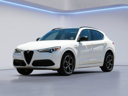 Used 2023 Alfa Romeo Stelvio Veloce AWD/4WD image 1