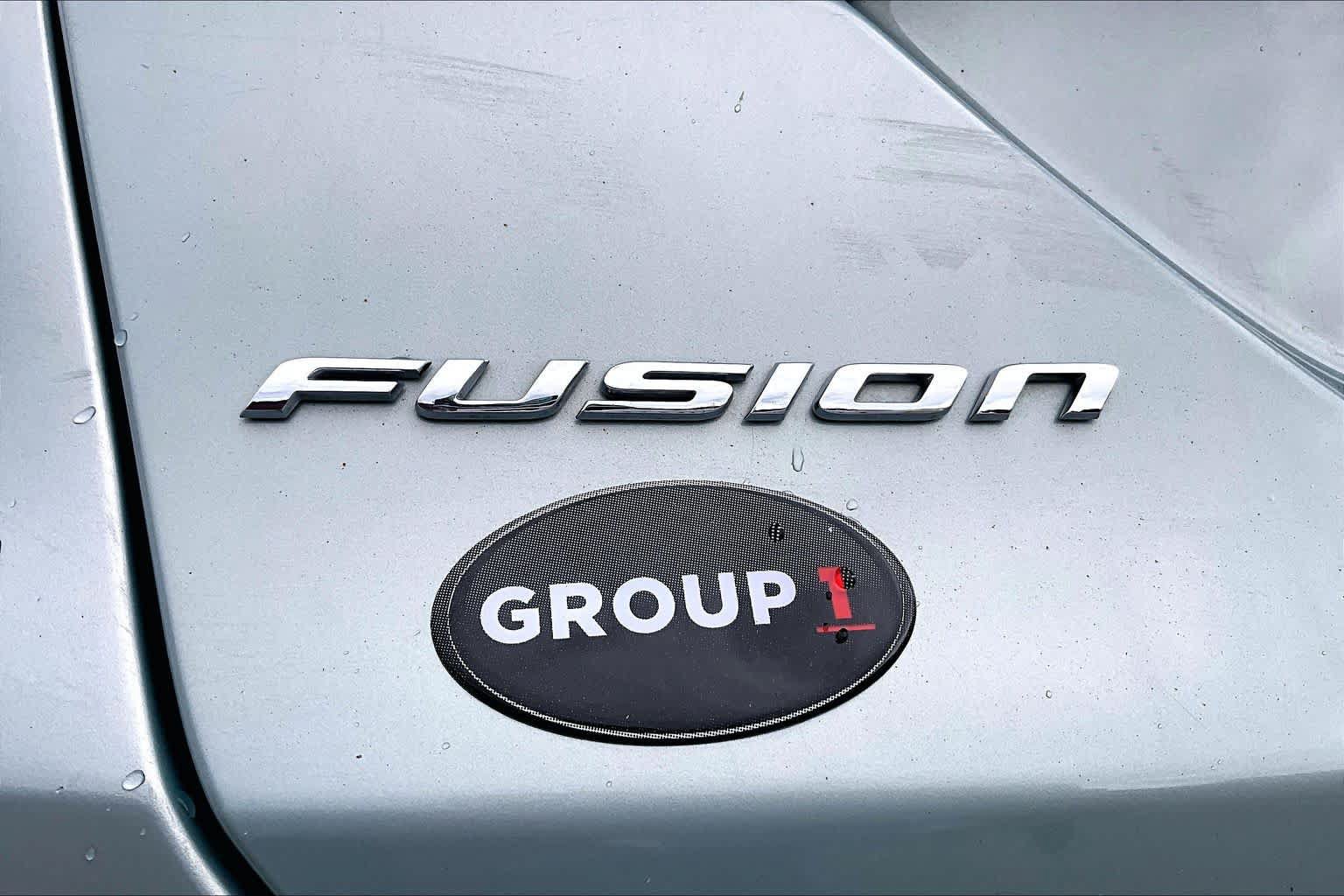 Used 2013 Ford Fusion SE FWD image 32