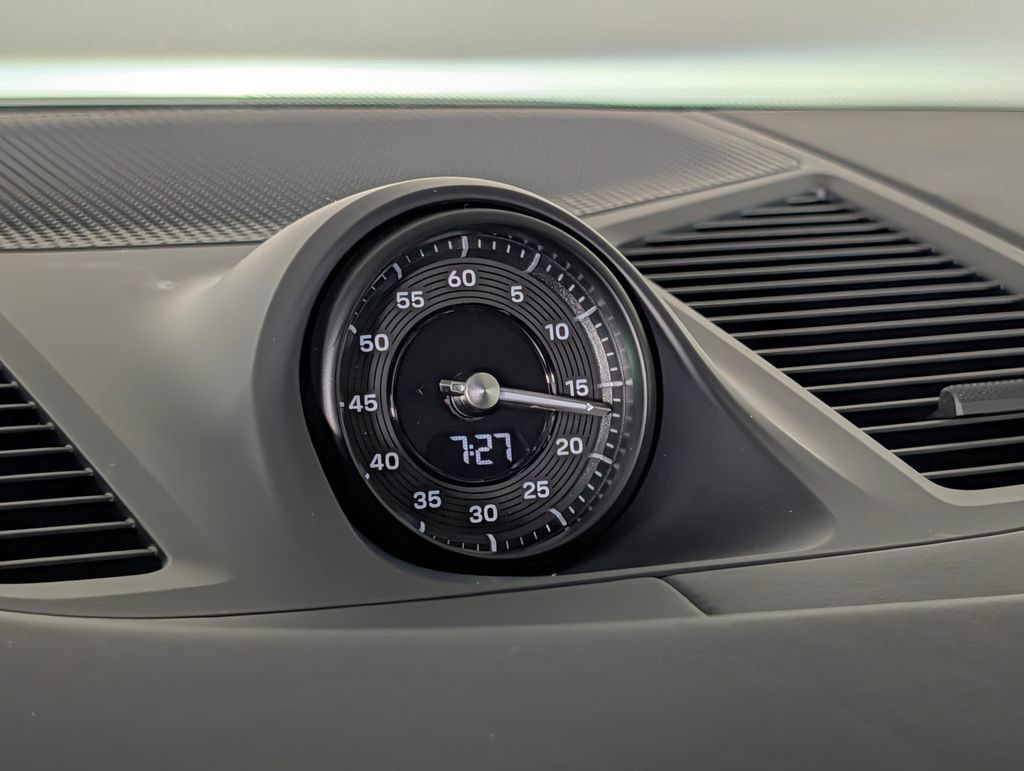 New 2026 Porsche Cayenne AWD/4WD image 30