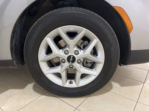 Used 2025 Kia Soul S image 29