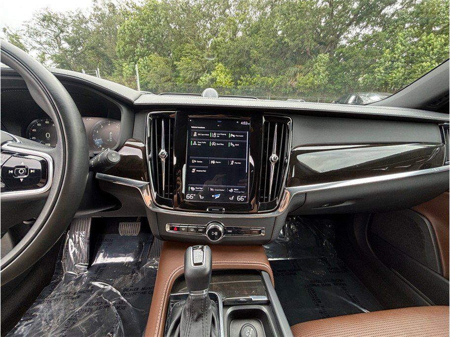 Used 2018 Volvo V90 T6 Inscription AWD/4WD image 11