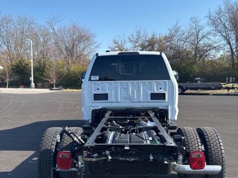 New 2026 Ford F550 4x4 SuperCab Super Duty w/ XL Chrome Package image 6