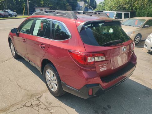 Used 2019 Subaru Outback 2.5i AWD/4WD image 4