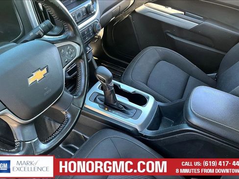 Used 2022 Chevrolet Colorado LT w/ Fleet Safety Package image 17