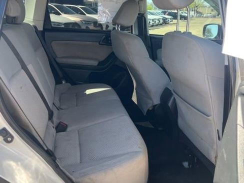 Used 2018 Subaru Forester 2.5i w/ Alloy Wheel Package image 23